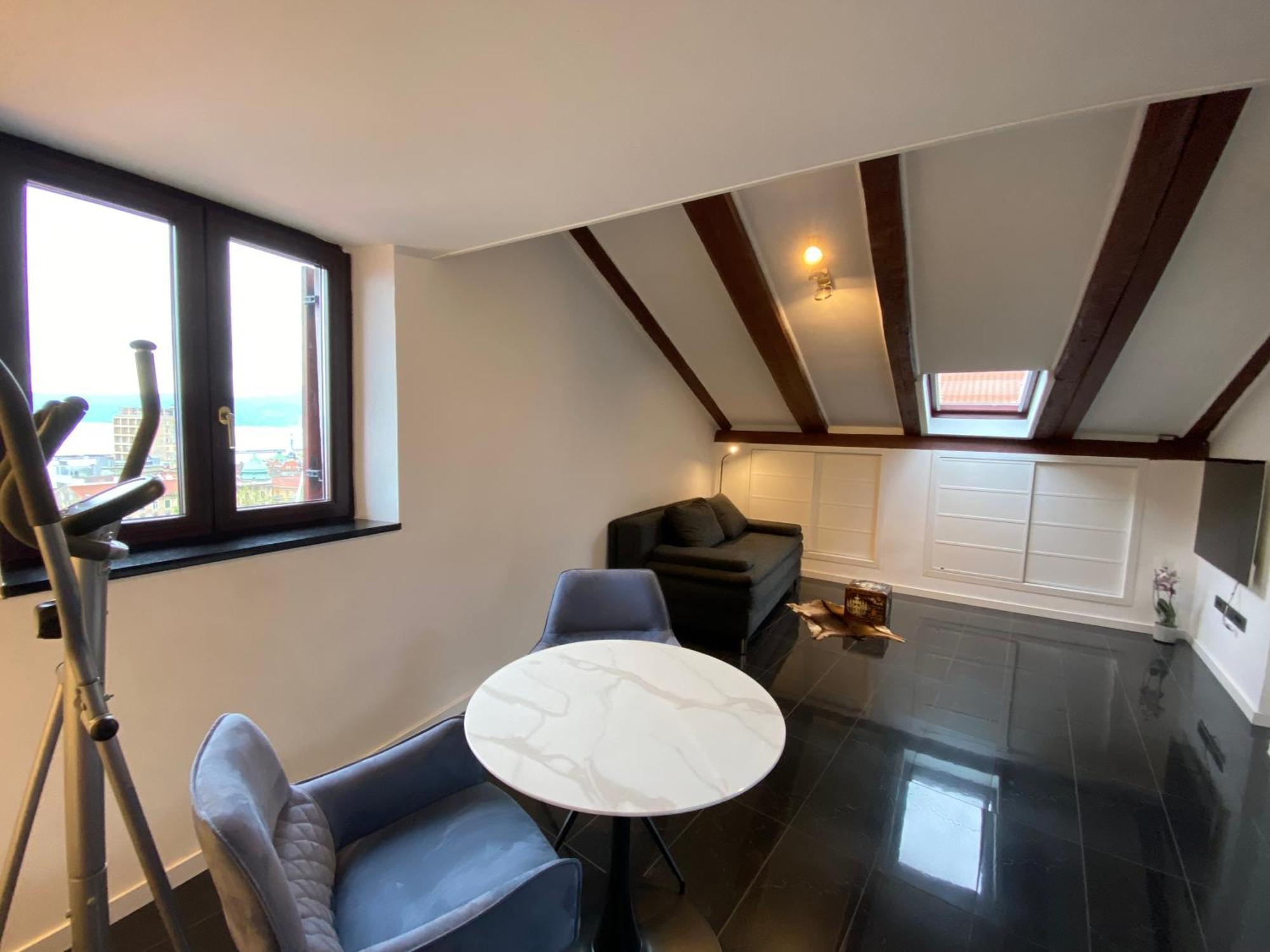 Penthouse Rijeka Centar Apartment Luaran gambar